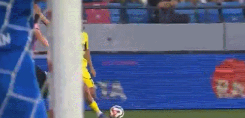 半场：费内巴切3-0青年联合，恩-内斯里梅开二度